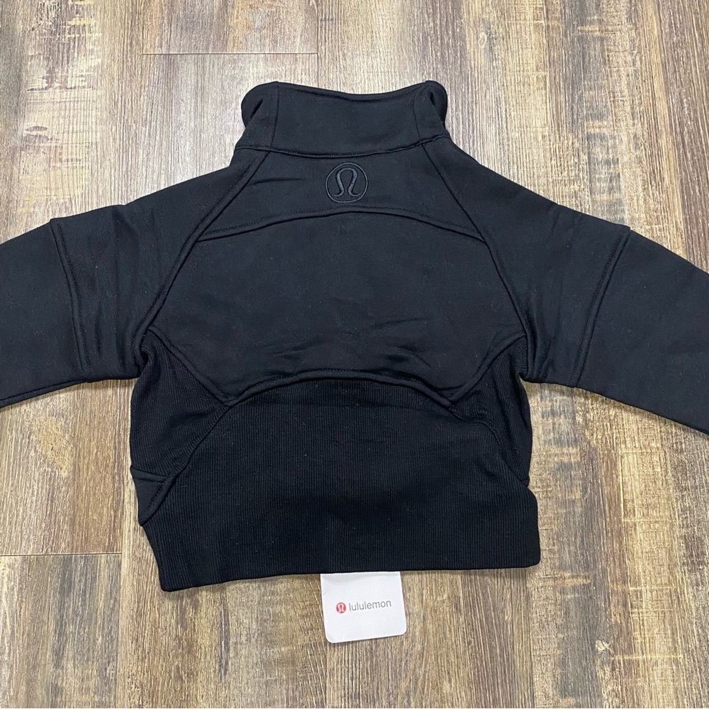 Lululemon Kids Black Half-Zip Pullover Size 5-6Y With Thumb Holes - Picture 3 of 13